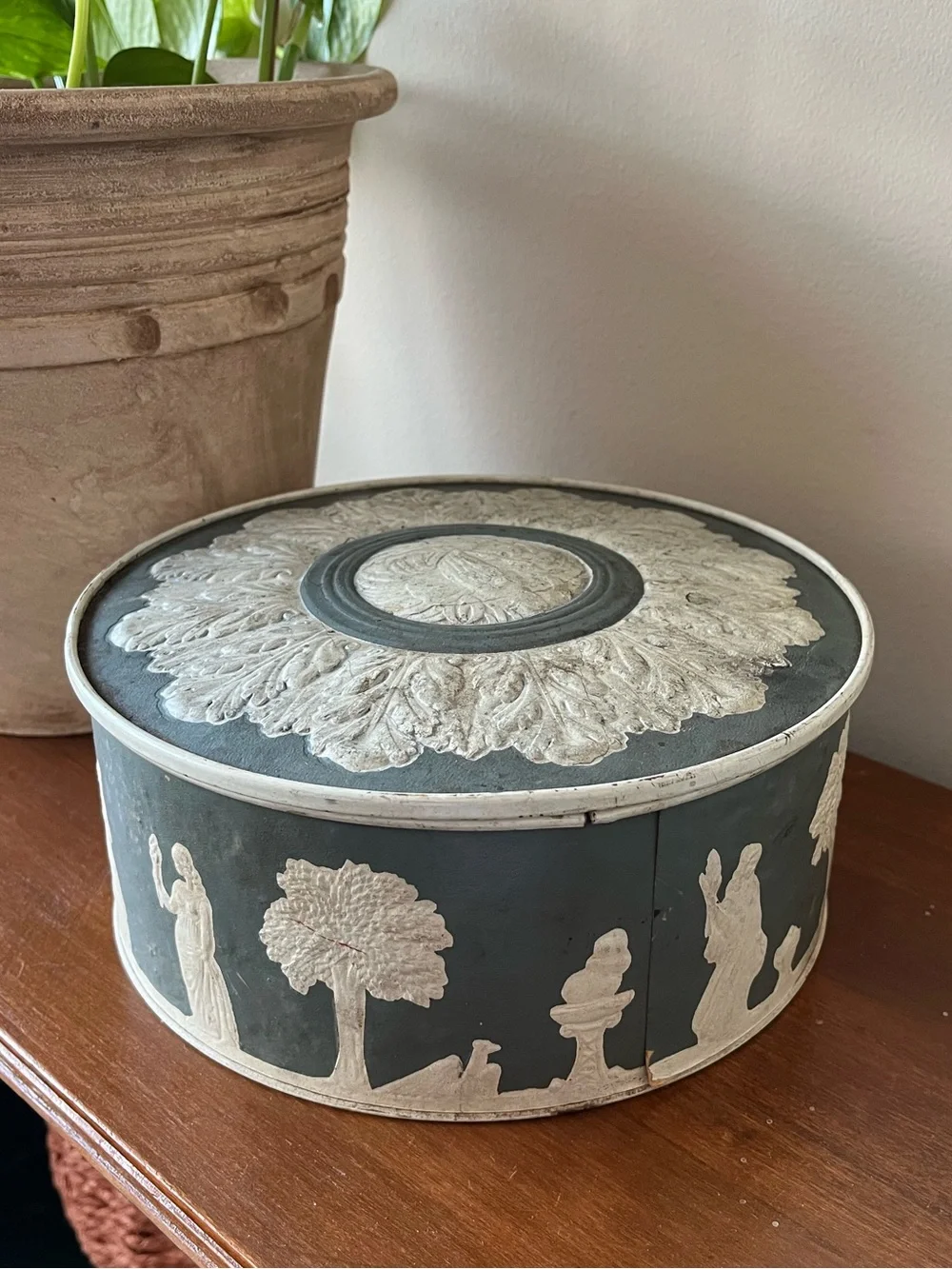 Decorative Blue and White Jasperware-Style Round Trinket Box